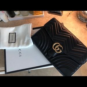 Authentic brand new Gucci clutch. No Trades!